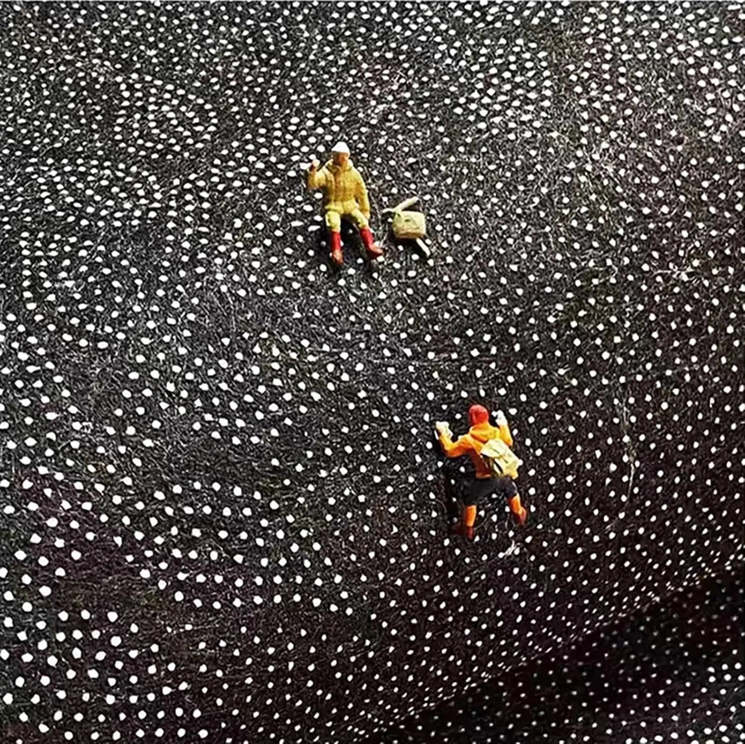 Round Christmas Snowflake Rug – Festive Holiday Floor Mat for Living Room & Tree Decoration